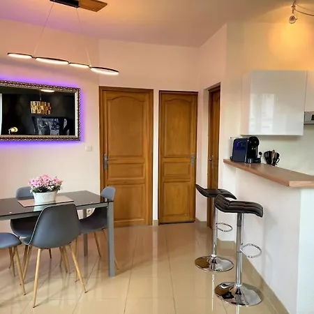 Apartment Investar 1 *