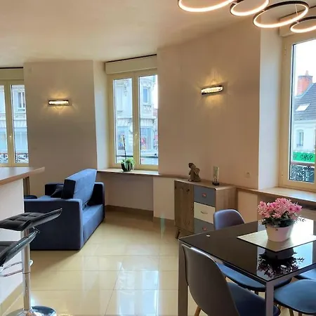 Investar 1 Apartment Montlucon